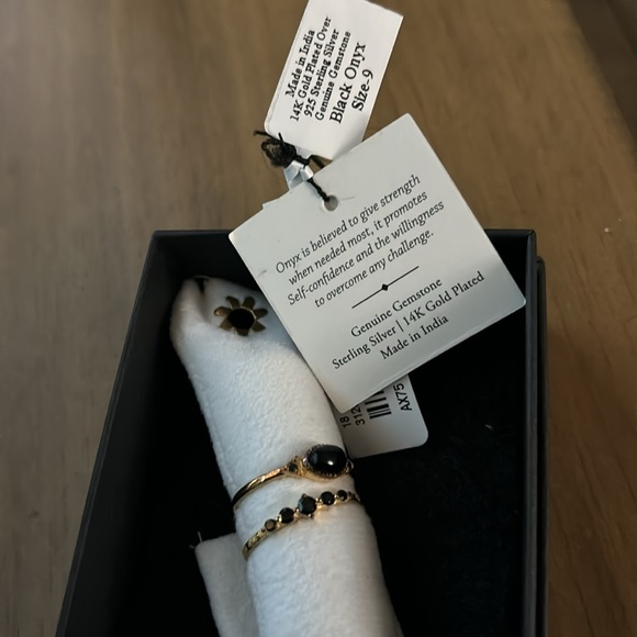 Onyx Ring Set - Picture 3 of 3